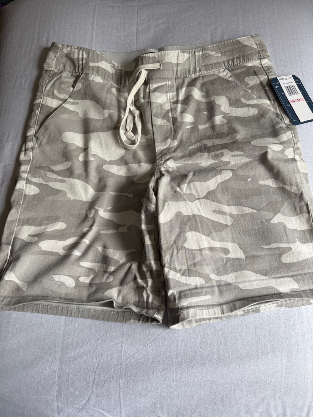 Democracy women’s White Camo ab leisure, high-rise Drawstring Shorts NWT SZ 10